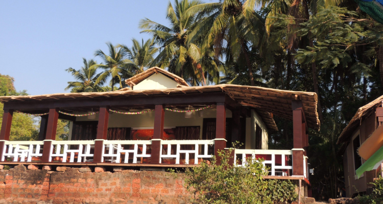 100 hours Ashtanga & Hatha yoga teacher training course in Goa